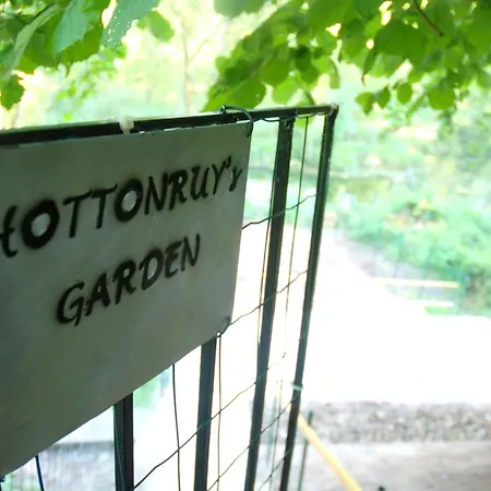 Hottonruy 4 Casa de Férias *