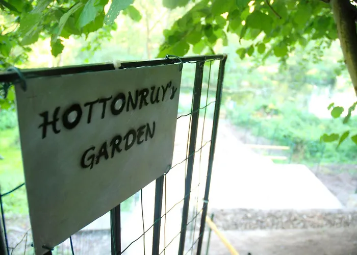 Hottonruy 4 Ferienhaus *